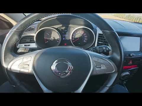 Come resettare il computer di bordo nella SsangYong Tivoli?