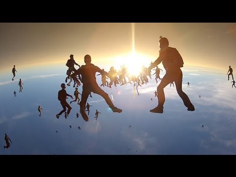 GoPro: Vertical Skydiving World Record 2012 - UCqhnX4jA0A5paNd1v-zEysw