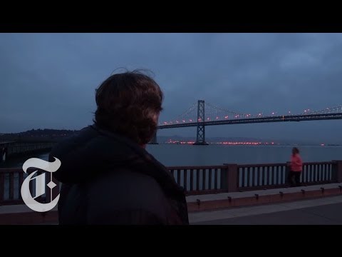 Bay Bridge Lights: An LED Art Installation | The New York Times - UCqnbDFdCpuN8CMEg0VuEBqA