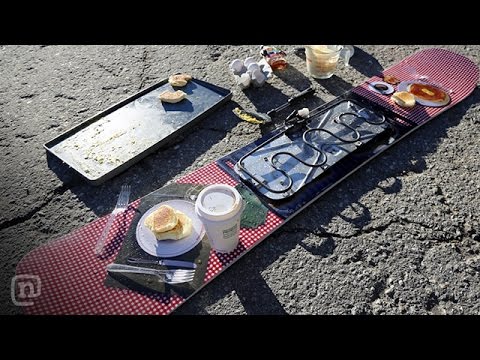 Breakfast Board! Hot Griddle Snowboard: ETT - UCsert8exifX1uUnqaoY3dqA