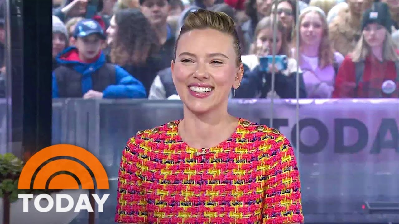 Scarlett Johansson on testing out new skincare line on Colin Jost