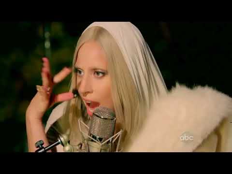 Lady Gaga - White Christmas (Live from a very Gaga Thanksgiving)