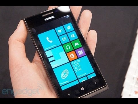 Huawei Ascend W1 Hands On | Engadget At CES 2013 - UC-6OW5aJYBFM33zXQlBKPNA