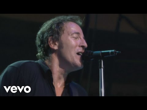 Bruce Springsteen & The E Street Band - Badlands (Live in New York City) - UCkZu0HAGinESFynhe3R4hxQ