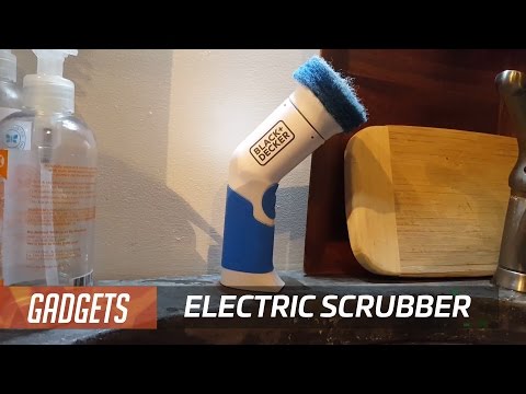 Doug washes dishes with a power scrubber | 12 Days of Doug #2 - UCCjyq_K1Xwfg8Lndy7lKMpA