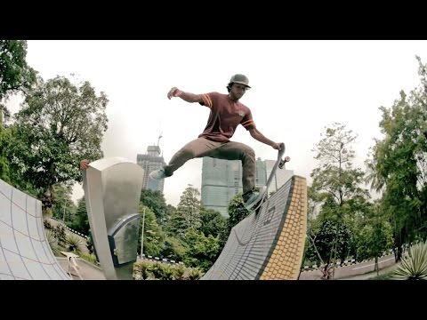 Street skating in Kuala Lumpur - Away from the Equator - Ep 2 - UCblfuW_4rakIf2h6aqANefA