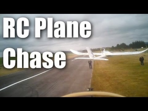 RC plane chasing (onboard video) - UCQ2sg7vS7JkxKwtZuFZzn-g