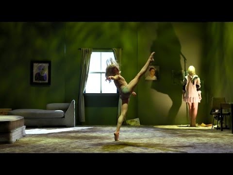 Sia Performs 'Chandelier' - UCp0hYYBW6IMayGgR-WeoCvQ