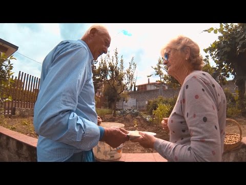 GoPro Awards: Gardening with Grandpa - UCqhnX4jA0A5paNd1v-zEysw