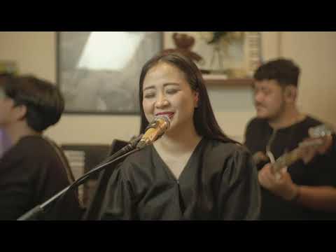ASTRID | Tentang Rasa (Live @RoommateProject )