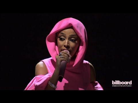 Doja Cat - Alone (Live)(Billboard Women in Music Awards 2022)