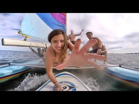 SURFING BEHIND A SAILBOAT - UCtinbF-Q-fVthA0qrFQTgXQ