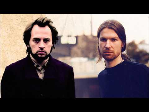 Squarepusher & Aphex Twin - untitled - UCvf2yHNp806HAZujVyHJOGA