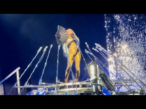 Beyoncé - Heated - Live from The Renaissance World Tour at MetLife Stadium
