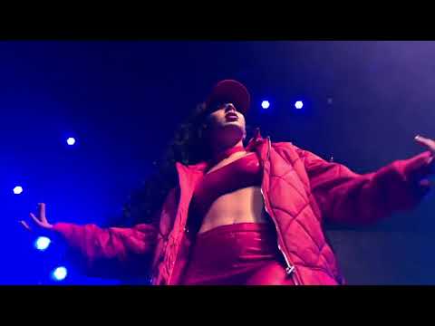 Charli XCX & SOPHIE – Roll With Me & Burn Rubber (Live at #30DAYSINLA)