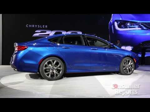 2015 Chrysler 200 at Detroit Auto Show | Consumer Reports - UCOClvgLYa7g75eIaTdwj_vg