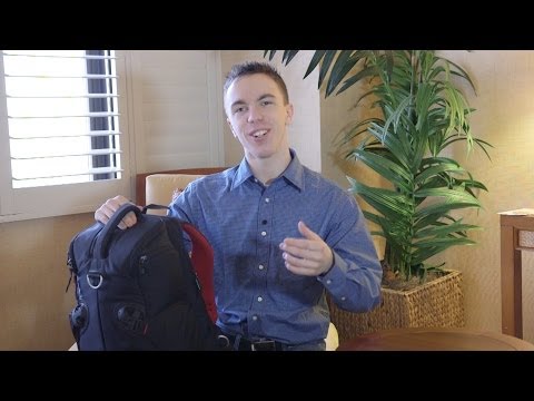 What's In My Bag! (CES 2014) - UCXGgrKt94gR6lmN4aN3mYTg