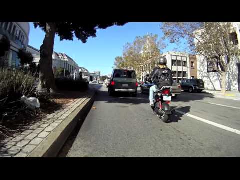 Lane Splitting in San Francisco - UCTs-d2DgyuJVRICivxe2Ktg