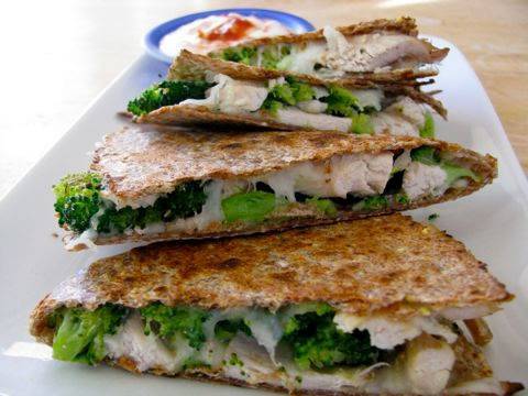 Clean Eating Broccoli & Chicken Quesadilla Recipe - UCj0V0aG4LcdHmdPJ7aTtSCQ