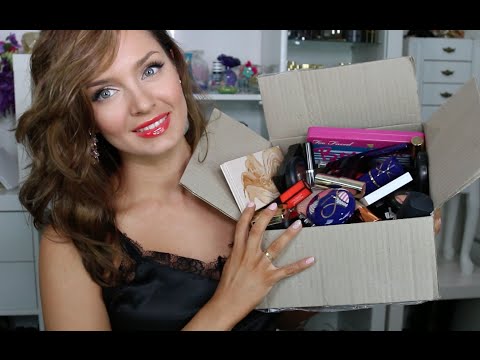 My Biggest Makeup Haul EVER!? Euro Shopping & PR Packages - UCLFW3EKD2My9swWH4eTLaYw