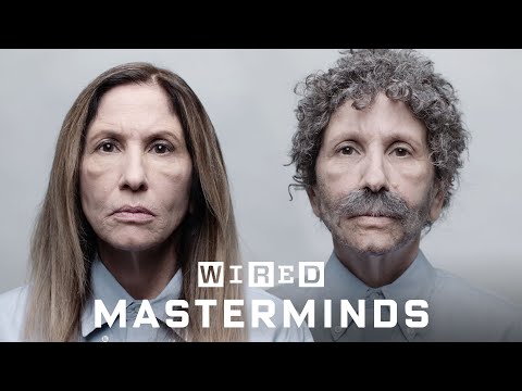 Former CIA Chief Explains How Spies Use Disguises | WIRED - UCftwRNsjfRo08xYE31tkiyw