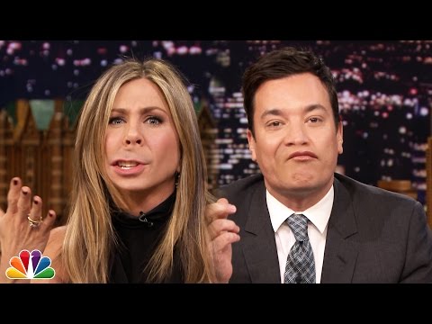 Lip Flip with Jennifer Aniston - UC8-Th83bH_thdKZDJCrn88g