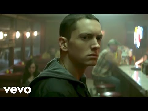Eminem - Space Bound - UC20vb-R_px4CguHzzBPhoyQ