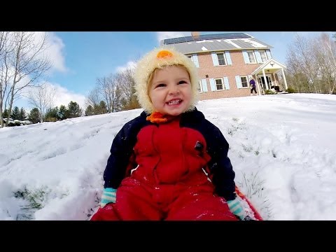 GoPro: California Kids Stella & Quincy's First Snow Experience - UCqhnX4jA0A5paNd1v-zEysw