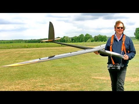 GIGANTIC XXXL 4,90M RC GLIDER PACE 4.9 VX LESKY COMPOSITE FLIGHT DEMONSTRATION / Ragow Germany 2017 - UCH6AYUbtonG7OTskda1_slQ