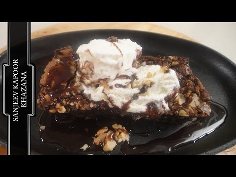 Sizzling Brownie | Sanjeev Kapoor Khazana - UCmoX4QULJ9MB00xW4coMiOw