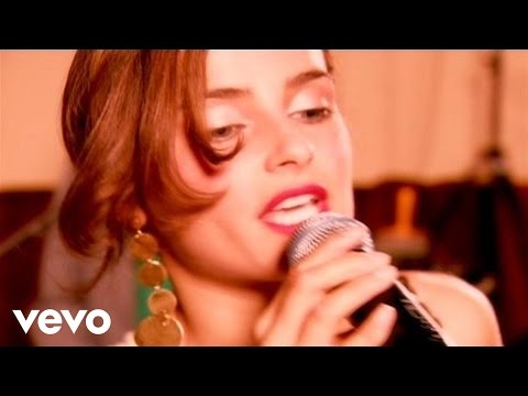 Nelly Furtado - Promiscuous (Yahoo! Live@Launch) - UCrSczPA0uxFM-PgWOeDX-ew