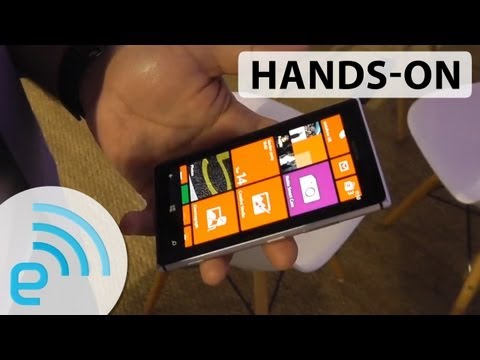 Nokia Lumia 925 hands-on | Engadget - UC-6OW5aJYBFM33zXQlBKPNA