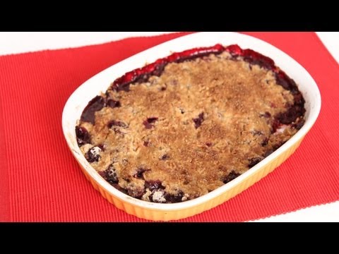 Blackberry Crumble Recipe - Laura Vitale - Laura in the Kitchen Episode 616 - UCNbngWUqL2eqRw12yAwcICg