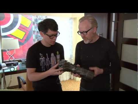 Adam Savage Incognito at Comic-Con 2012 - UCiDJtJKMICpb9B1qf7qjEOA