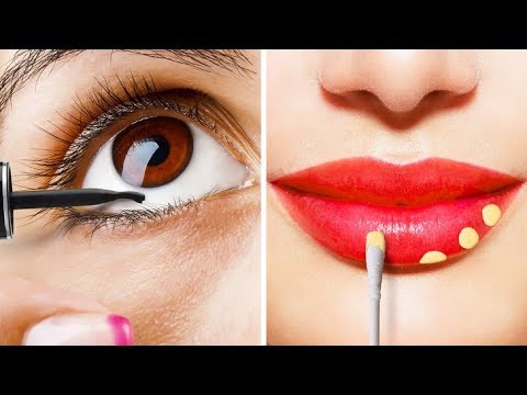 28 CRAZY MAKEUP AND BEAUTY HACKS - UC295-Dw_tDNtZXFeAPAW6Aw