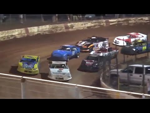 Stock 4b at Winder Barrow Speedway 6/15/2024 - dirt track racing video image