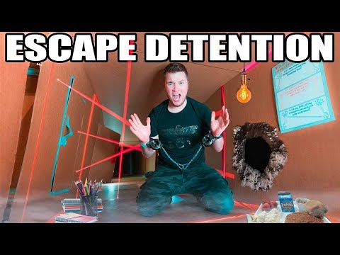 BOX FORT HIGH SCHOOL ESCAPING DETENTION!!  - UCANBW6ACWi9huiCfbKk1pbQ