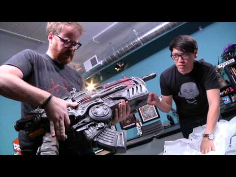 Tested Mailbag: Gears of War 3 Hammerburst Replica! - UCiDJtJKMICpb9B1qf7qjEOA