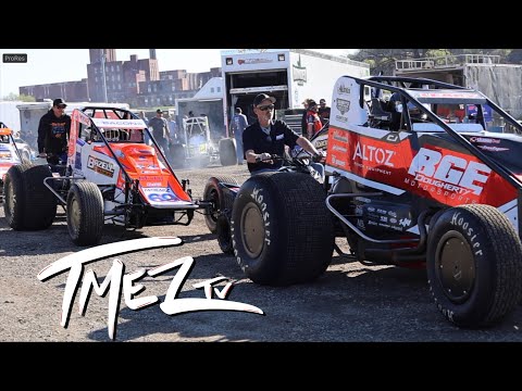 USAC Sprint Cars at Lawrenceburg Speedway - dirt track racing video image