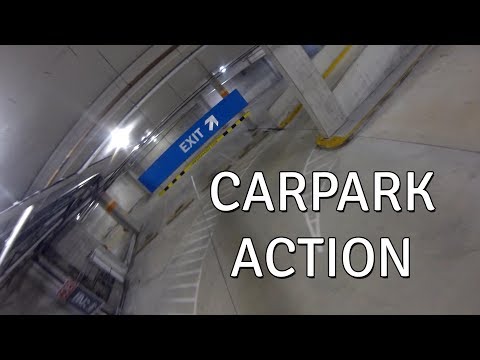 Carpark Action // Blackout Mini Spider Hex // MN1806 // Revolution - UCkous_8XKjZkKiK5Qe13BXw