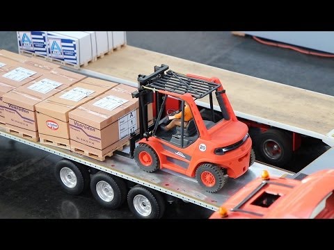 RC Linde Forklifts working - UCjx8DMiogJDteFfd18NhEzw