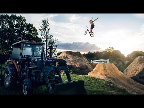 Dawid Godziek & Crew Shred New Zealand Raw on a BMX Holiday | BMX Paradise: Ep 1 - UCblfuW_4rakIf2h6aqANefA