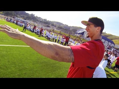 GoPro: Colin Kaepernick Hosts Youth ProCamp - UCqhnX4jA0A5paNd1v-zEysw