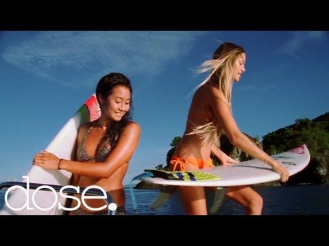 Top 5 Surf Spots by Hot Surfer Girls Kelia Moniz and Monyca Byrne-Wickey - UCsert8exifX1uUnqaoY3dqA