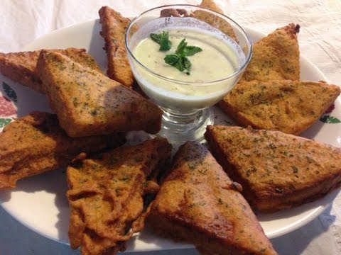 Bread Fritters or paw na bhajiya in Gujrati - UCoq4cyttGVBzqB5oDtSQsBA