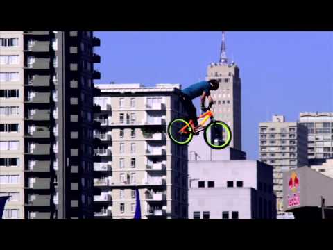 Freestyle mountain biking on barge in SF Bay! - UCblfuW_4rakIf2h6aqANefA