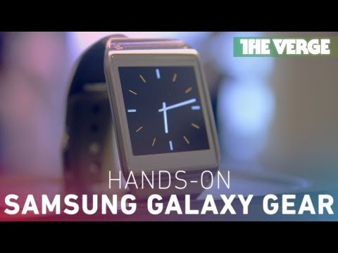 Samsung Galaxy Gear hands on - IFA 2013 - UCddiUEpeqJcYeBxX1IVBKvQ