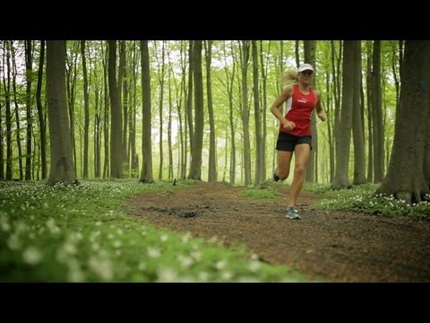 Training to be the World's Best Triathlete - Camilla Pedersen 2013 - UCblfuW_4rakIf2h6aqANefA