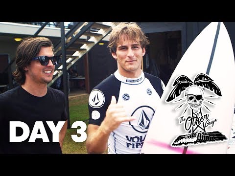 The best seats in the house at Volcom Pipe Pro 2018. | The Other Guys Day 3 - UCblfuW_4rakIf2h6aqANefA