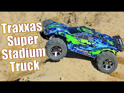 SUPER 4WD Stadium Truck Basher! Traxxas Rustler 4x4 VXL RTR Review & Action | RC Driver - UCzBwlxTswRy7rC-utpXOQVA